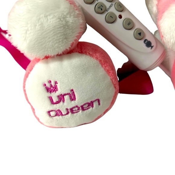 Singing Machine Kids Sing Along Plush Uniqueen Backpack with Microphoneone - Picture 4 of 6